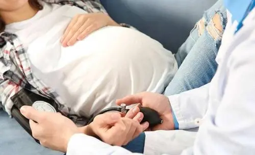 美国试管婴儿期间做宫腔镜检查的意义