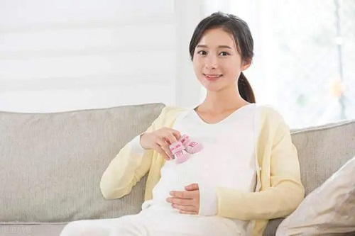 做美国试管一次取很多卵子，对女性身体有什么影响吗？